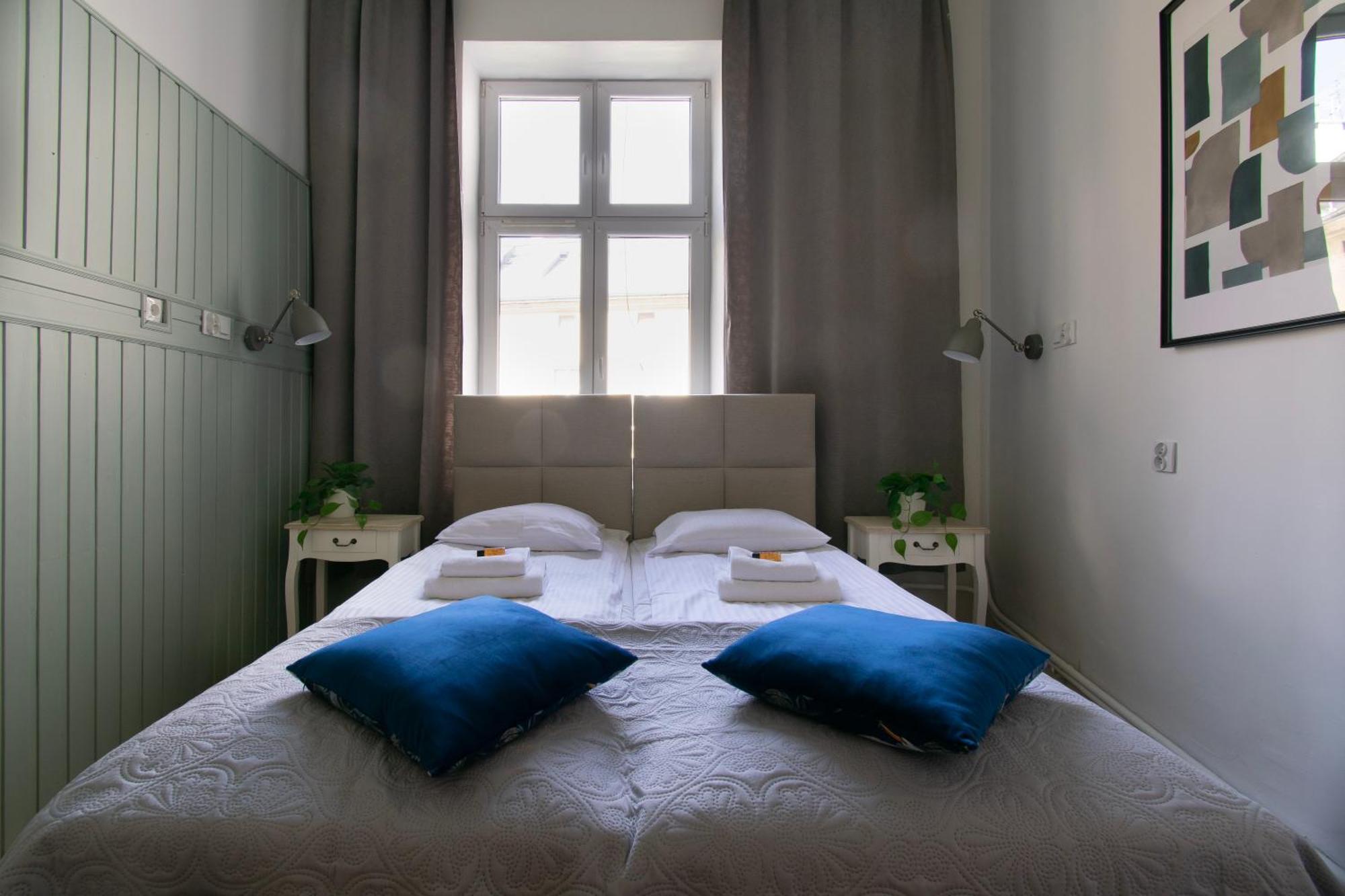 Vintage Apartment Gertrudy Street كراكوفيا المظهر الخارجي الصورة