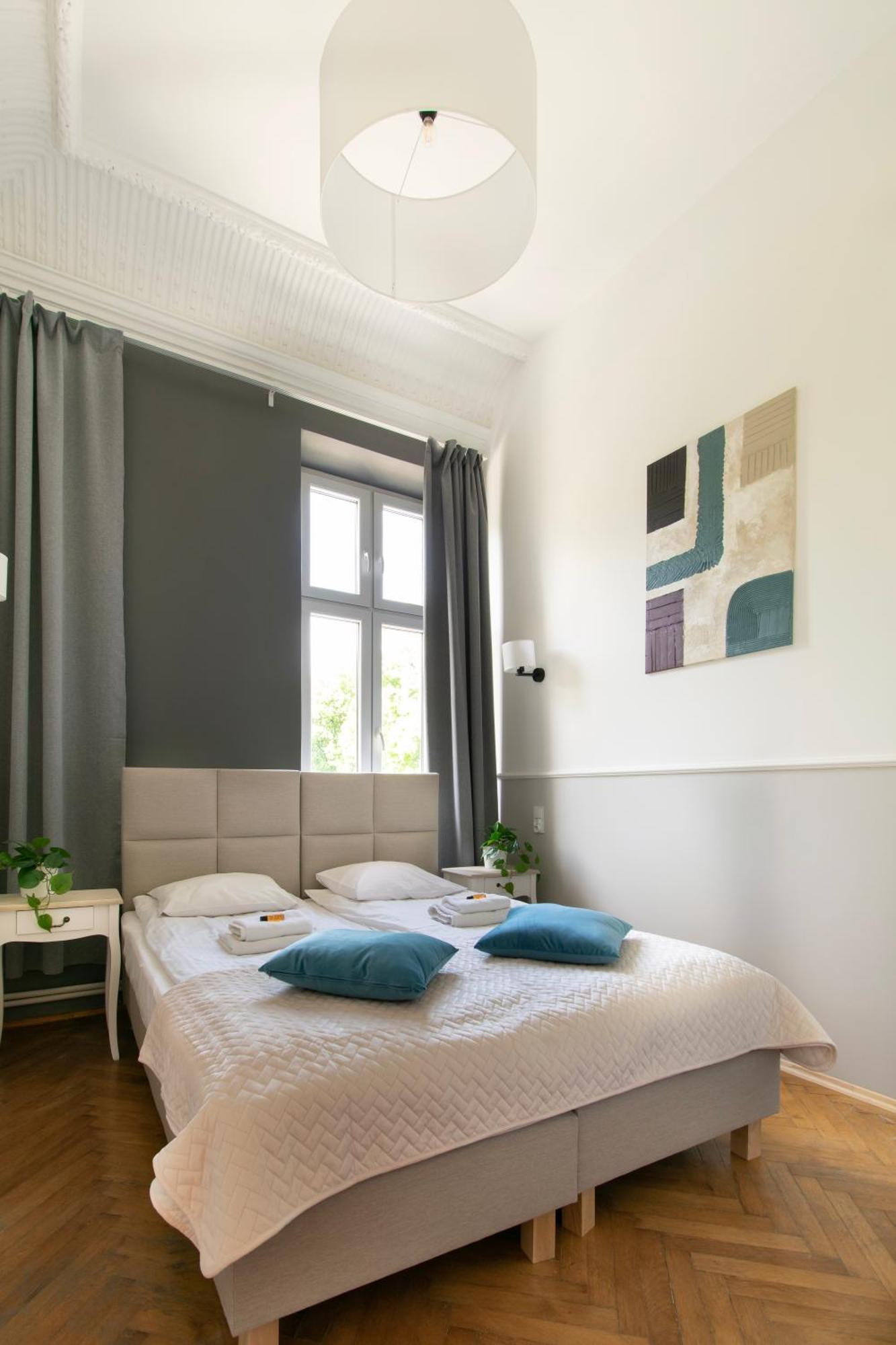 Vintage Apartment Gertrudy Street كراكوفيا المظهر الخارجي الصورة
