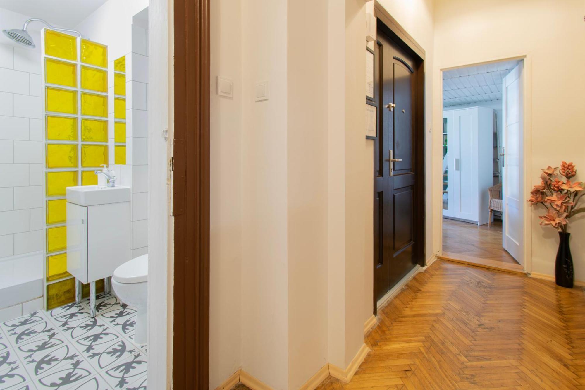 Vintage Apartment Gertrudy Street كراكوفيا المظهر الخارجي الصورة